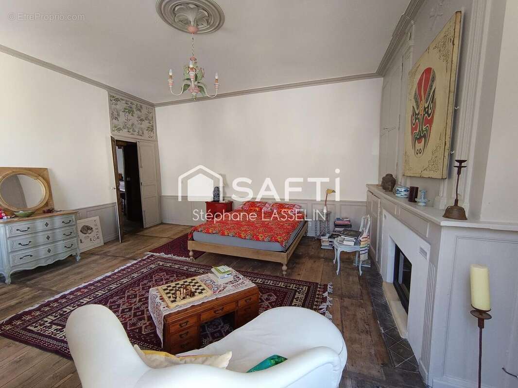 Maison 380 m² à Souillac  - photo 9