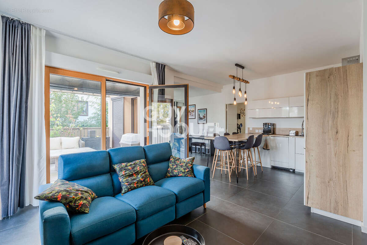 Appartement à LYON-9E