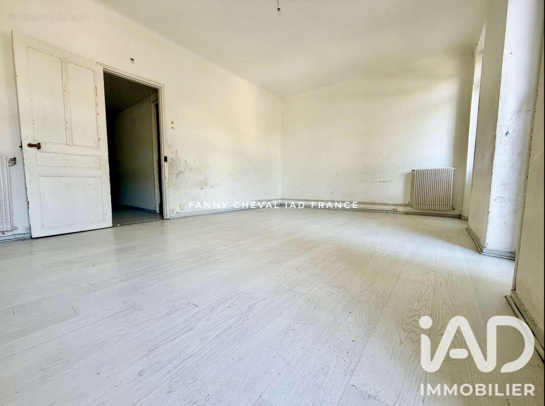 Appartement 71 m² à Toulon  - photo 4
