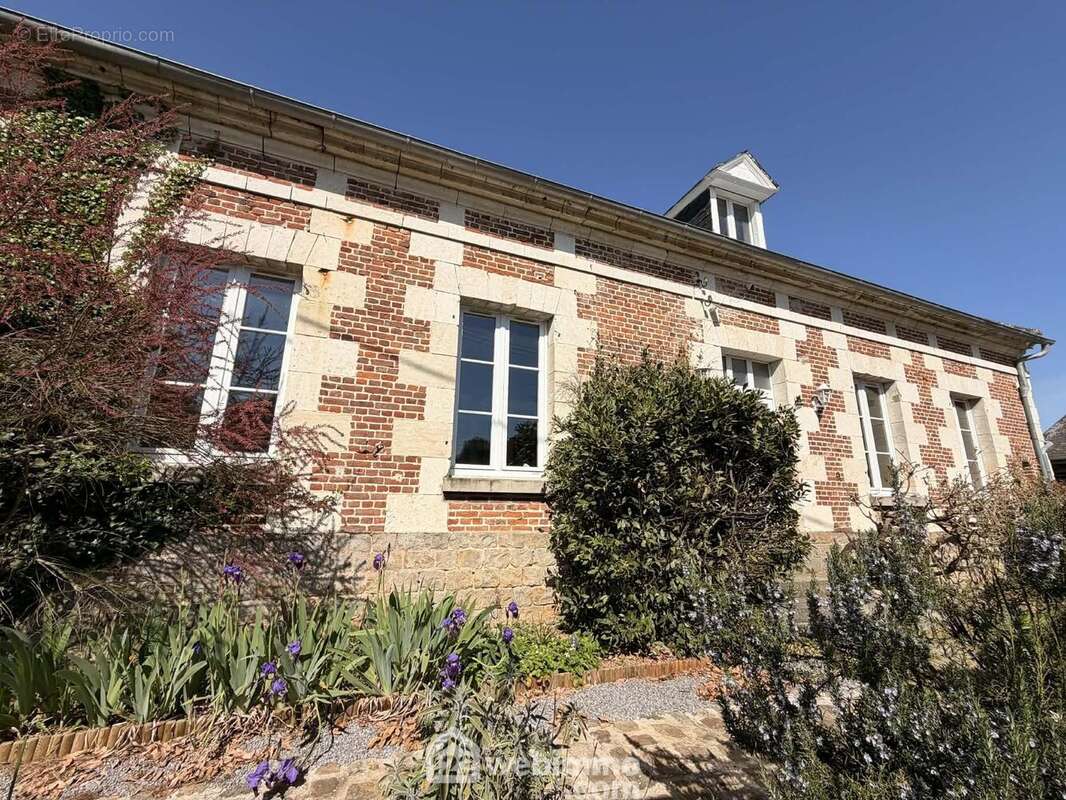 Magnifique maison de charme avec commodités de plain pied