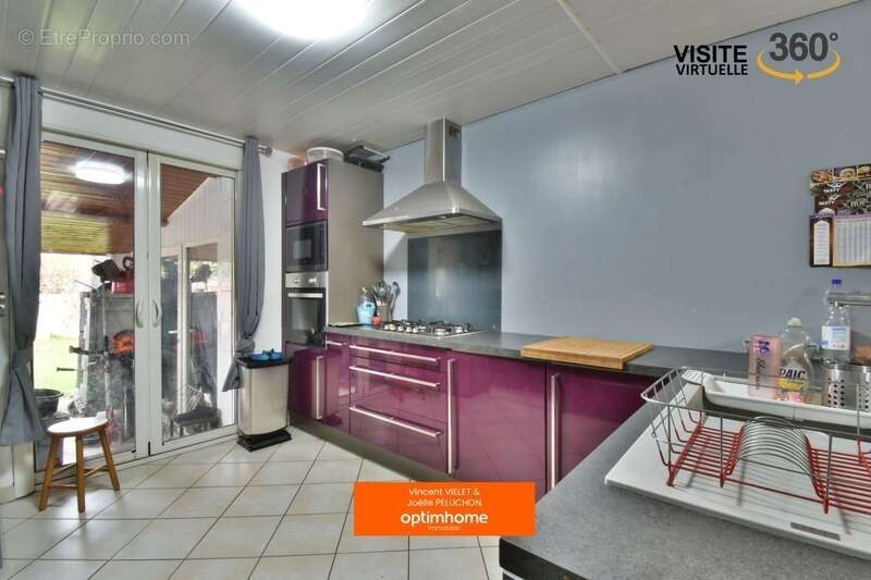 Maison à AMBARES-ET-LAGRAVE