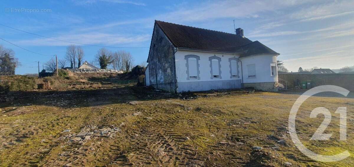 Maison à MAINTENAY