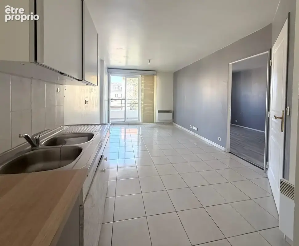 Appartement 2 pièces 36 m² à vendre à Noisy-Le-Grand (93160) - photo 2