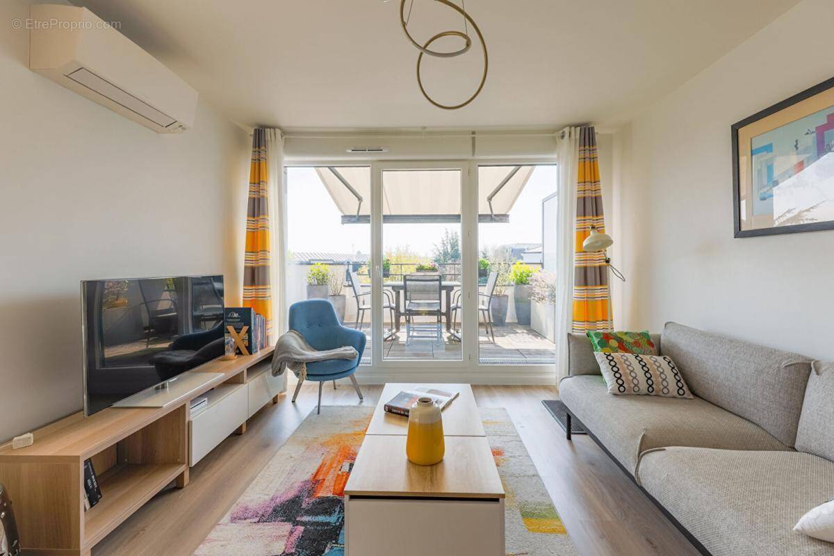Appartement à CHATILLON