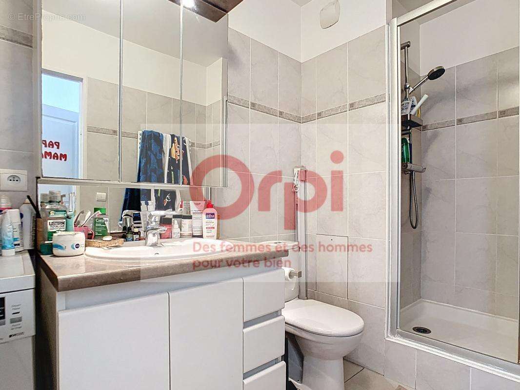 Appartement à ISSY-LES-MOULINEAUX