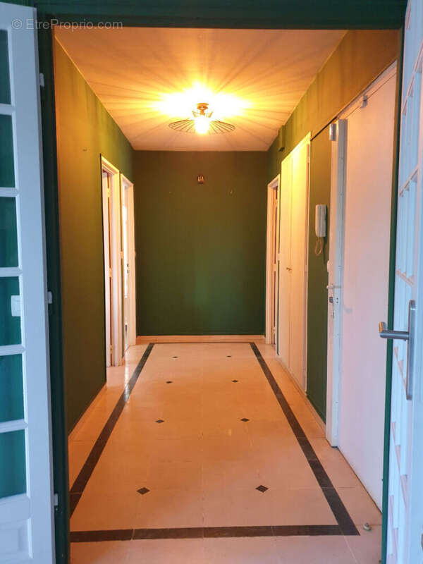 Appartement à NANTERRE
