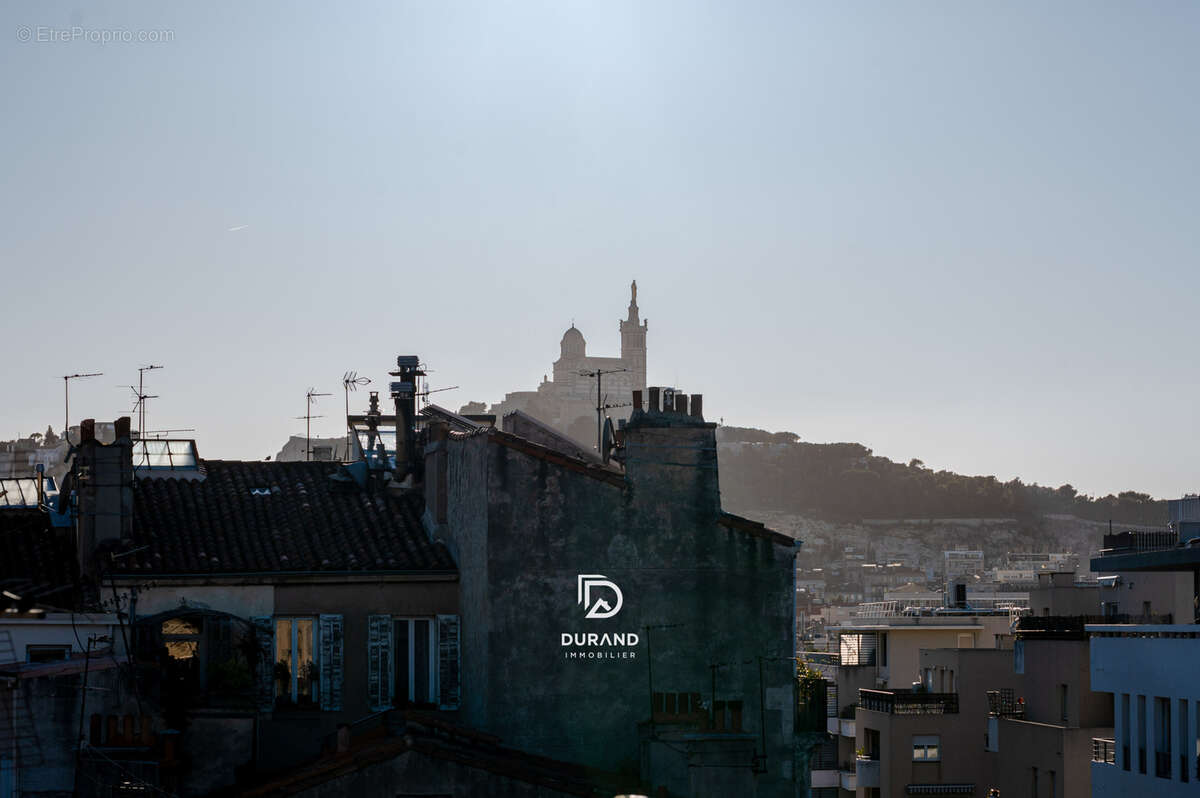 Appartement à MARSEILLE-6E