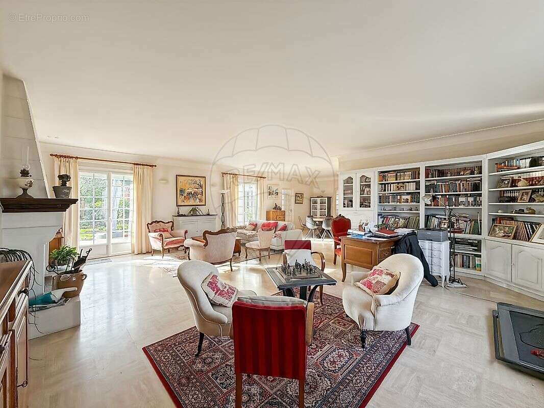 Maison à LA PLAINE-SUR-MER