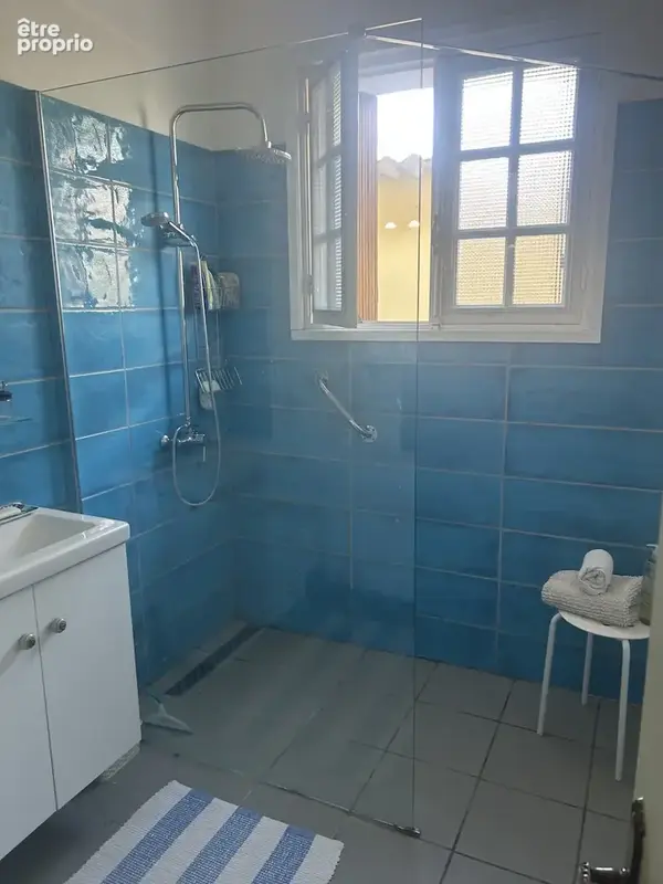 Maison de 4 chambres, avec sous-sol et garage - photo 16