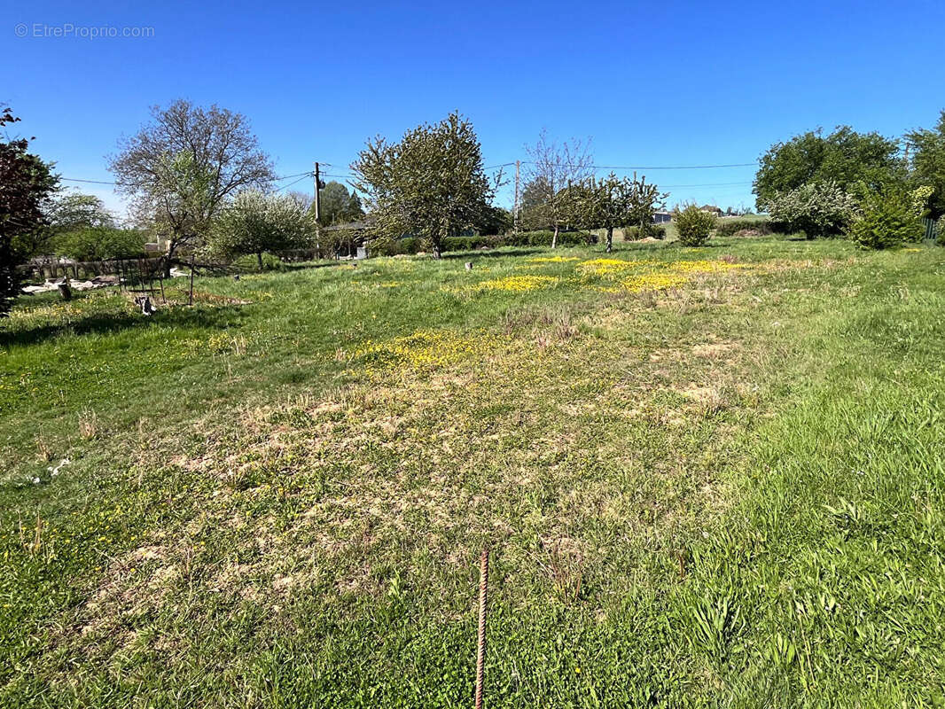 Terrain à SORANS-LES-BREUREY