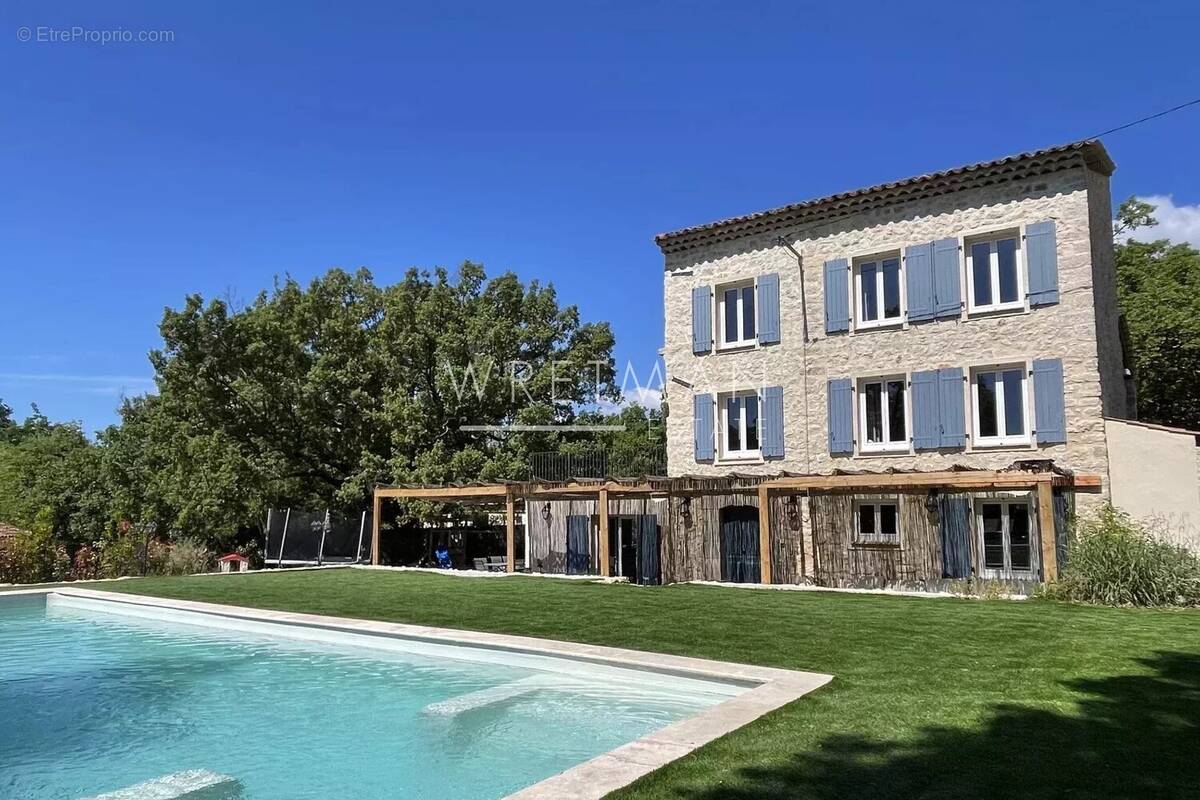 Maison à FAYENCE