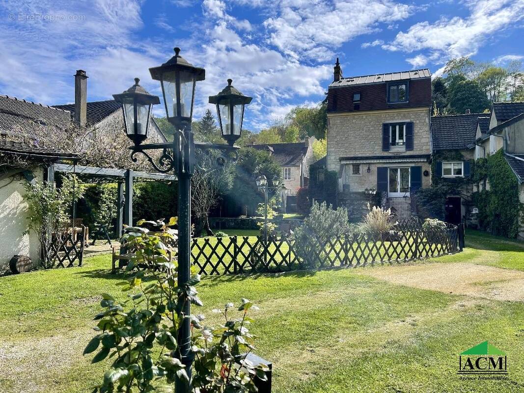 Maison à VALMONDOIS