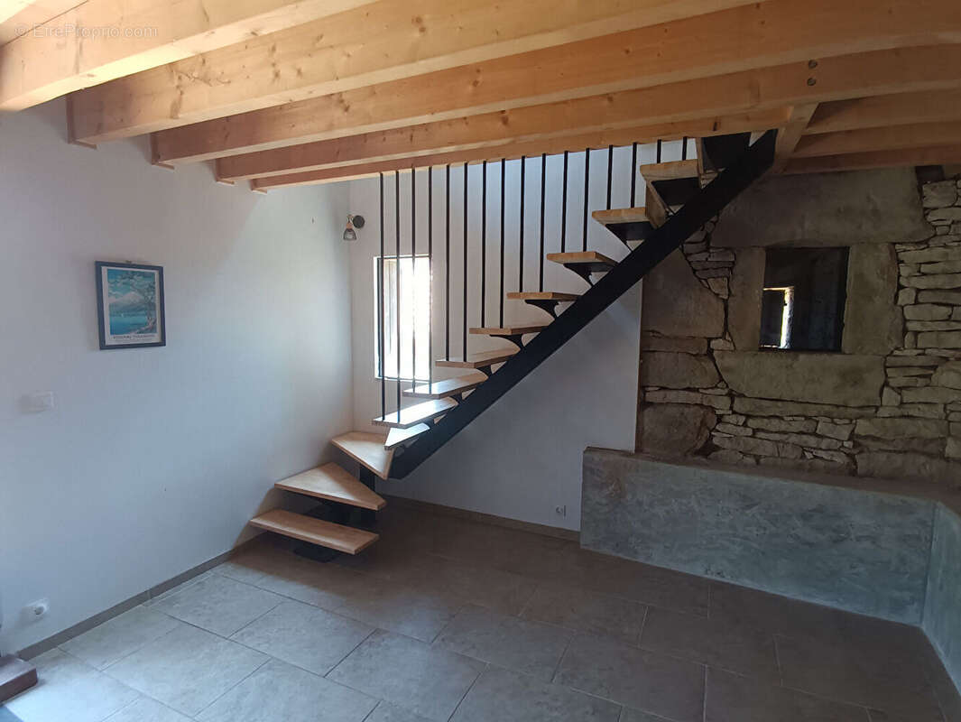 Propriété proche Figeac 5 pièce(s) 187 m2 - photo 6