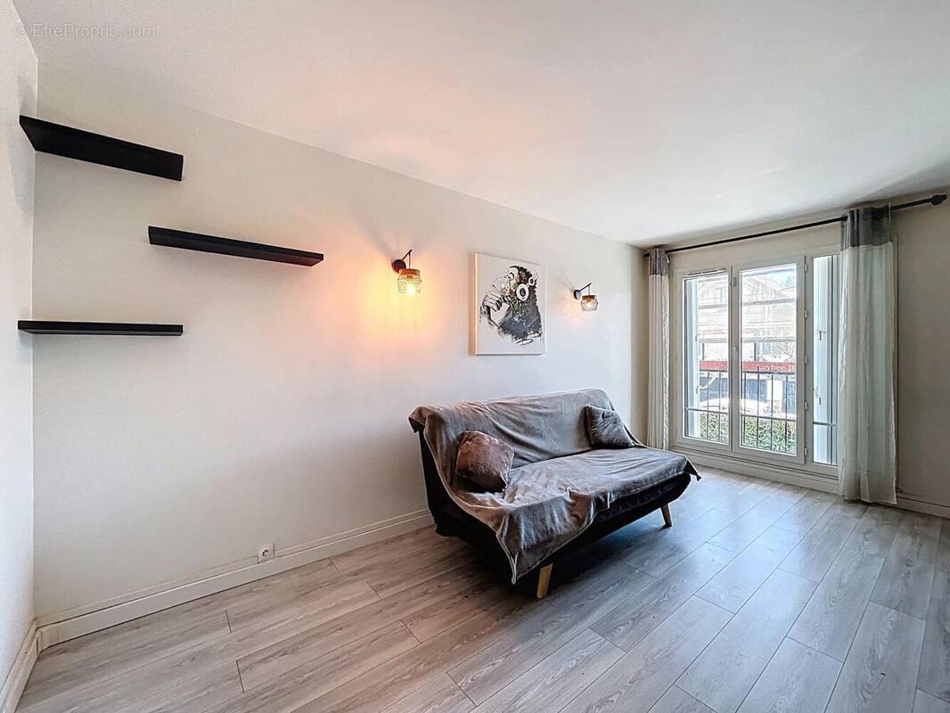 Appartement à LIMEIL-BREVANNES