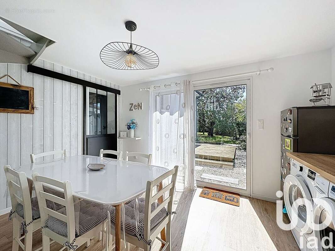 Photo 5 - Maison à CHARRON