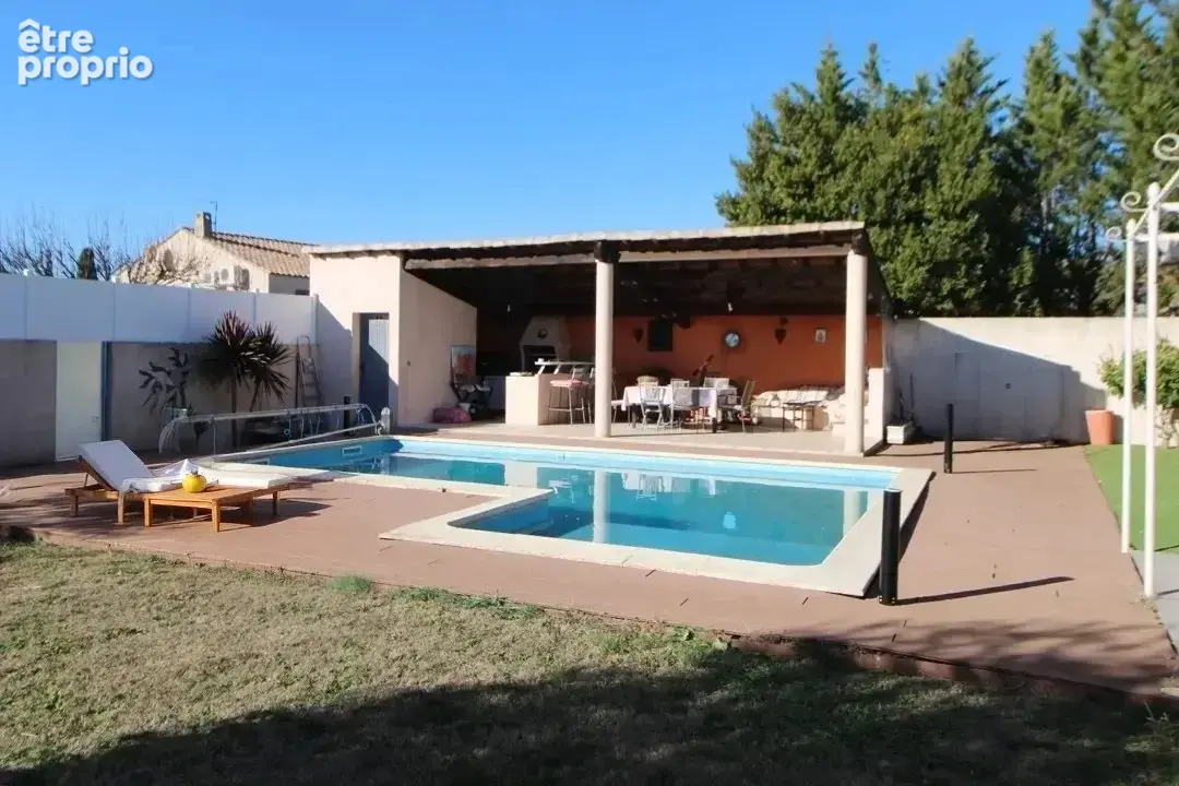 Villa  sur 1000 m² de terrain avec piscine - photo 9