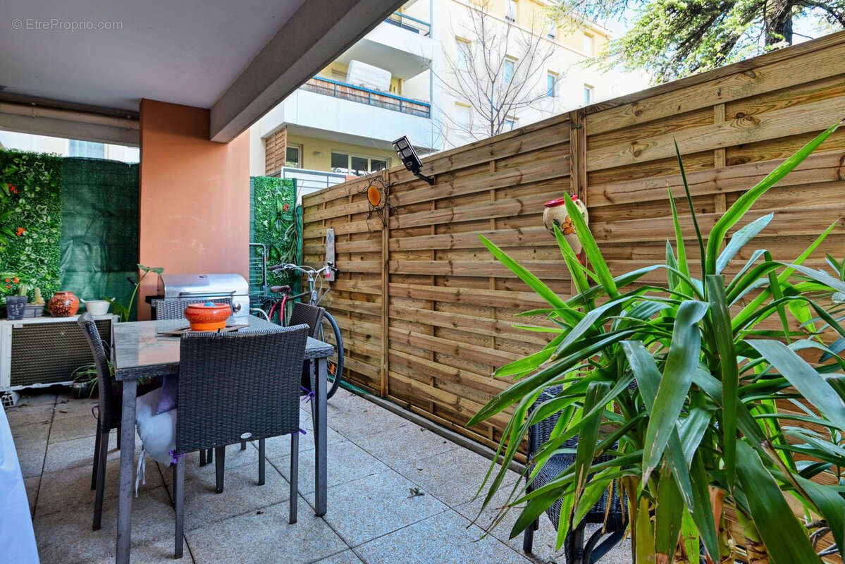 Appartement à MARSEILLE-14E