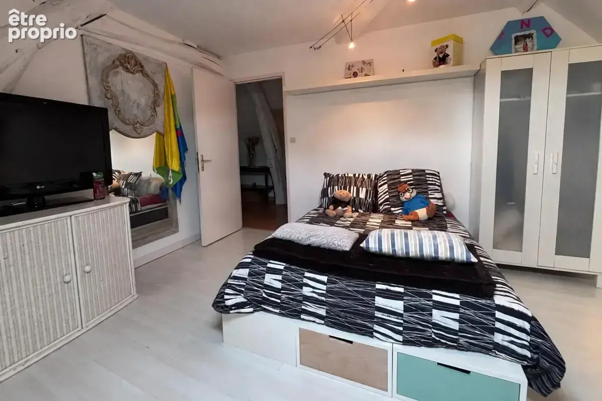 Maison familiale de caractère avec piscine à Mer - photo 11
