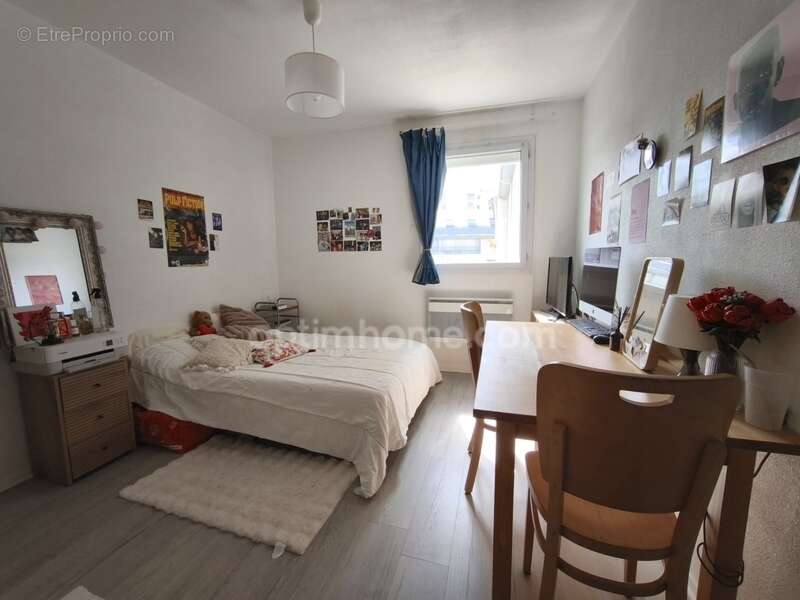 Appartement à LYON-8E