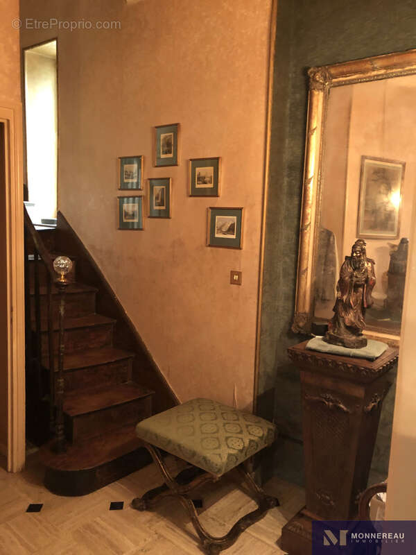Maison à BARBEZIEUX-SAINT-HILAIRE