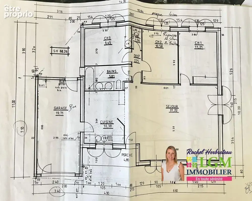 Maison À Vendre - Mouilleron le Captif- Maison familiale avec jardin arboré dans un lotissement calme - photo 16