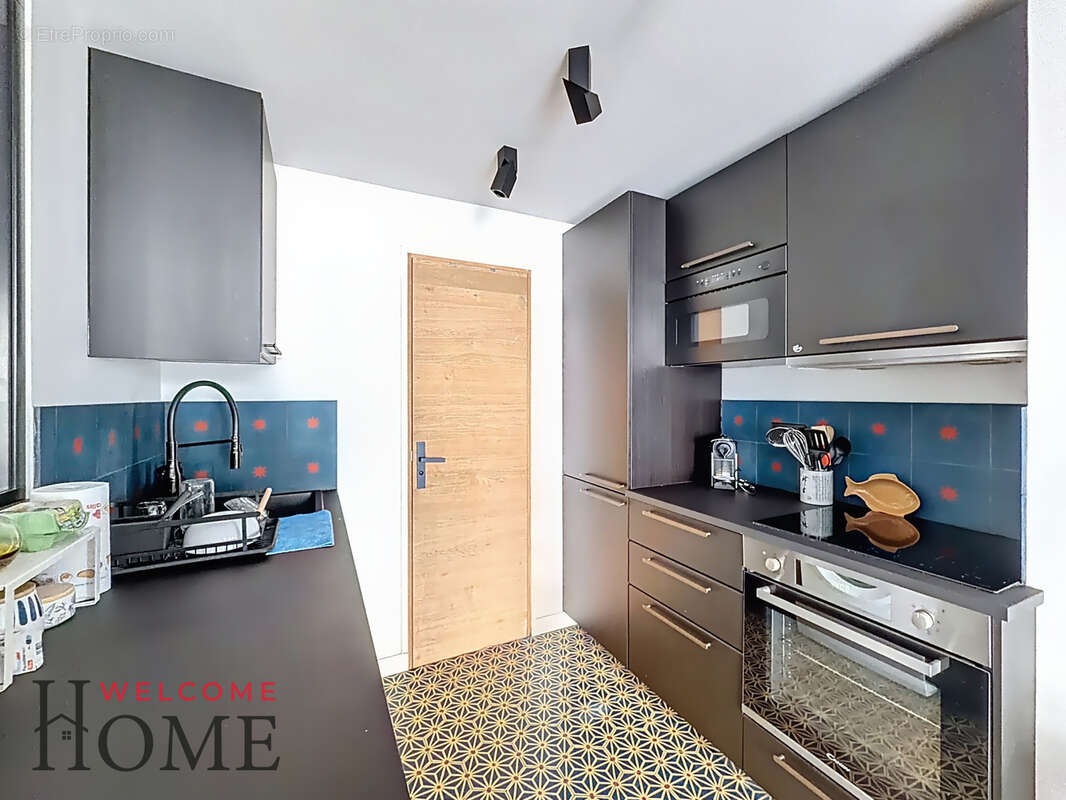 Appartement à LEVALLOIS-PERRET