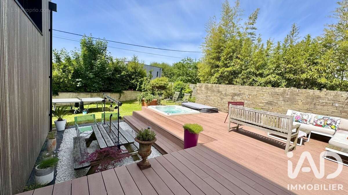 Maison 210 m² à Plougastel-Daoulas  - photo 4