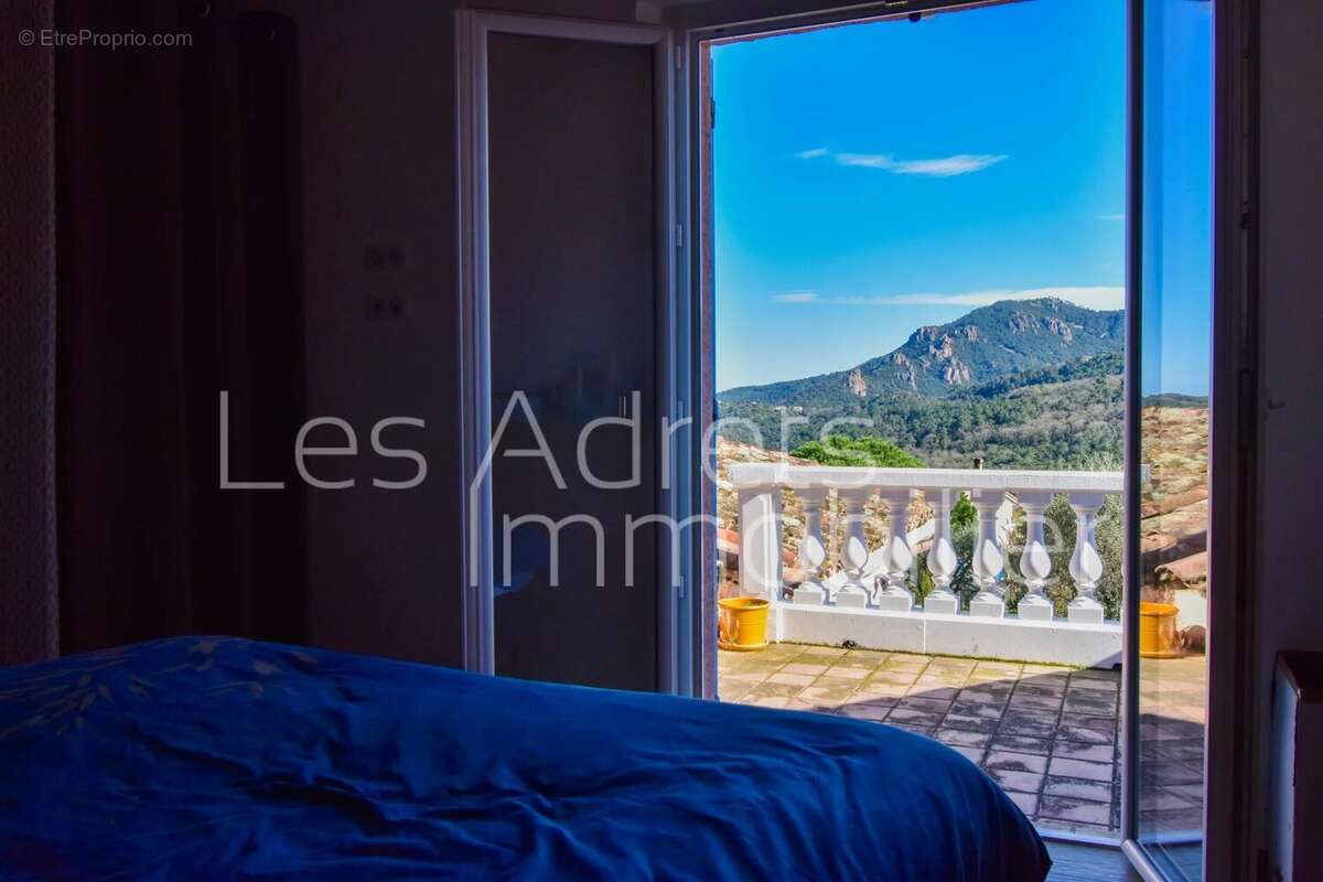 Maison à LES ADRETS-DE-L'ESTEREL