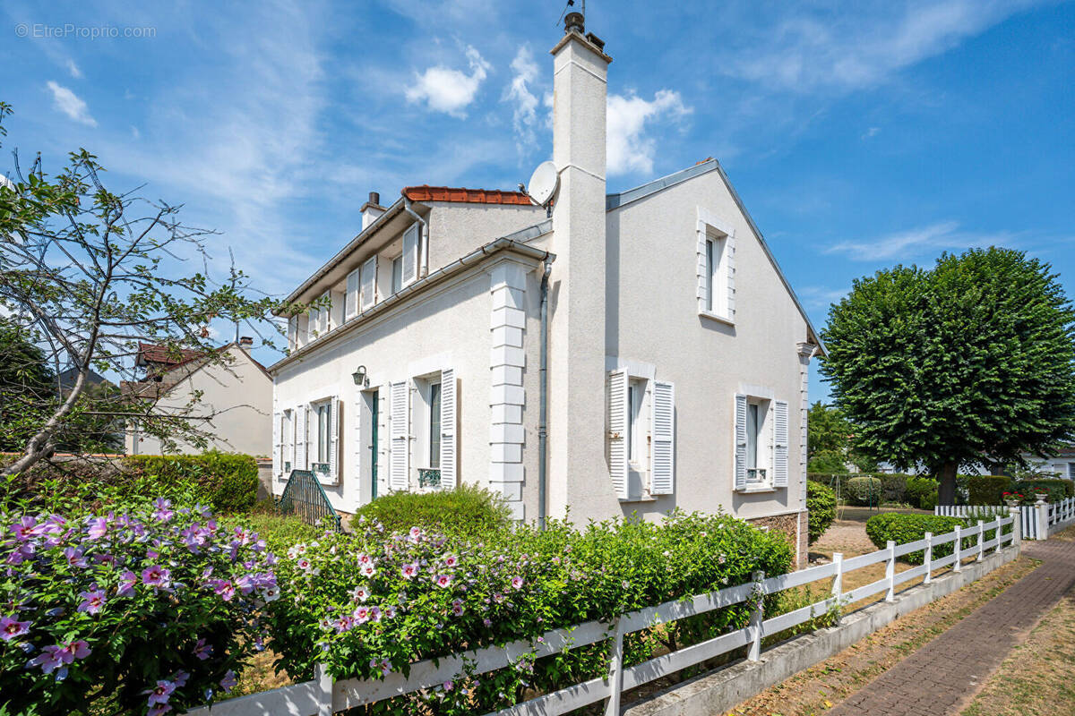 Maison à MONTESSON