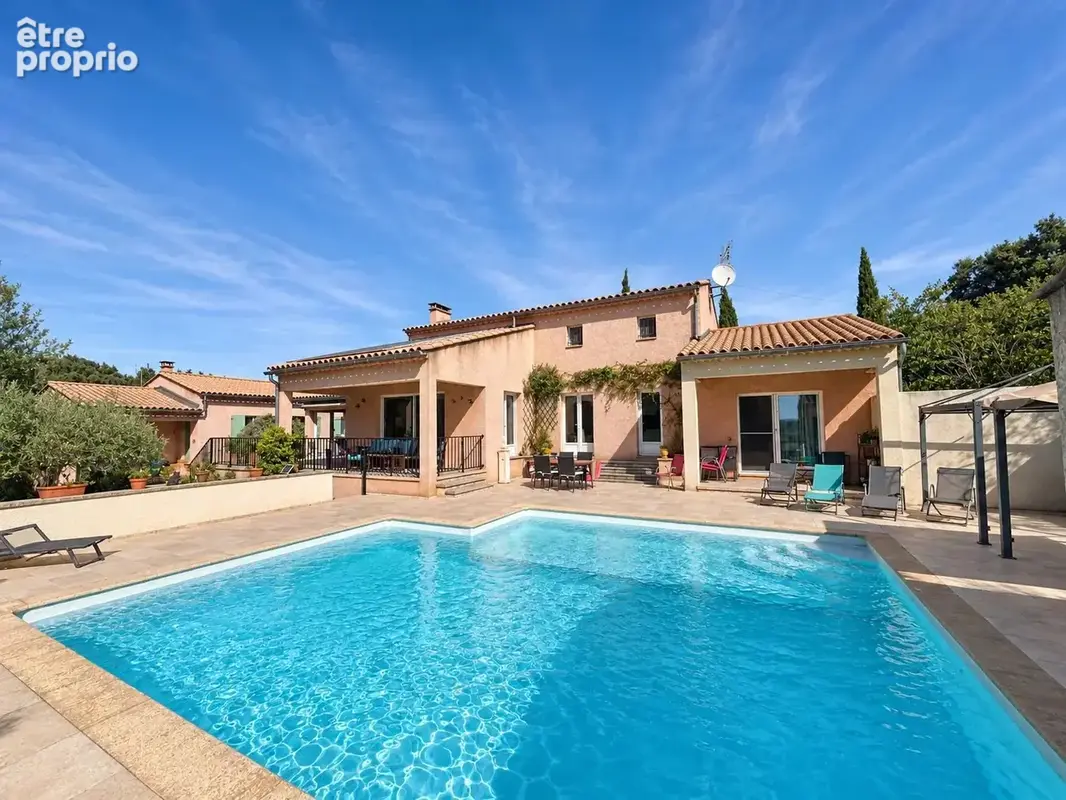 Photo Maison à Vallabrix au prix de 840 000€