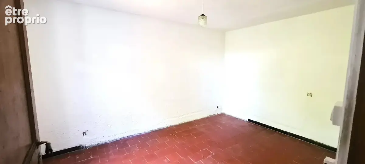 Maison plain-pied et grand jardin arboré - photo 7
