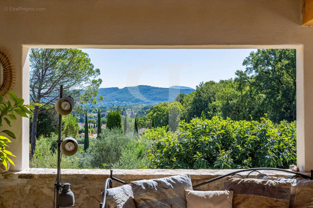 Maison à VAISON-LA-ROMAINE