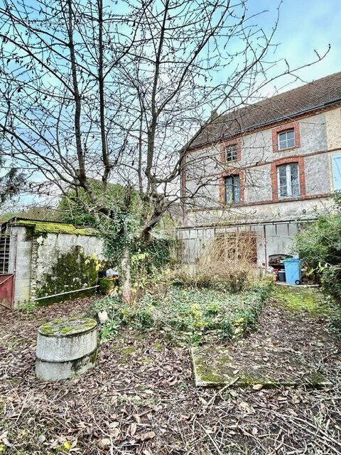 Maison à AUNEAU