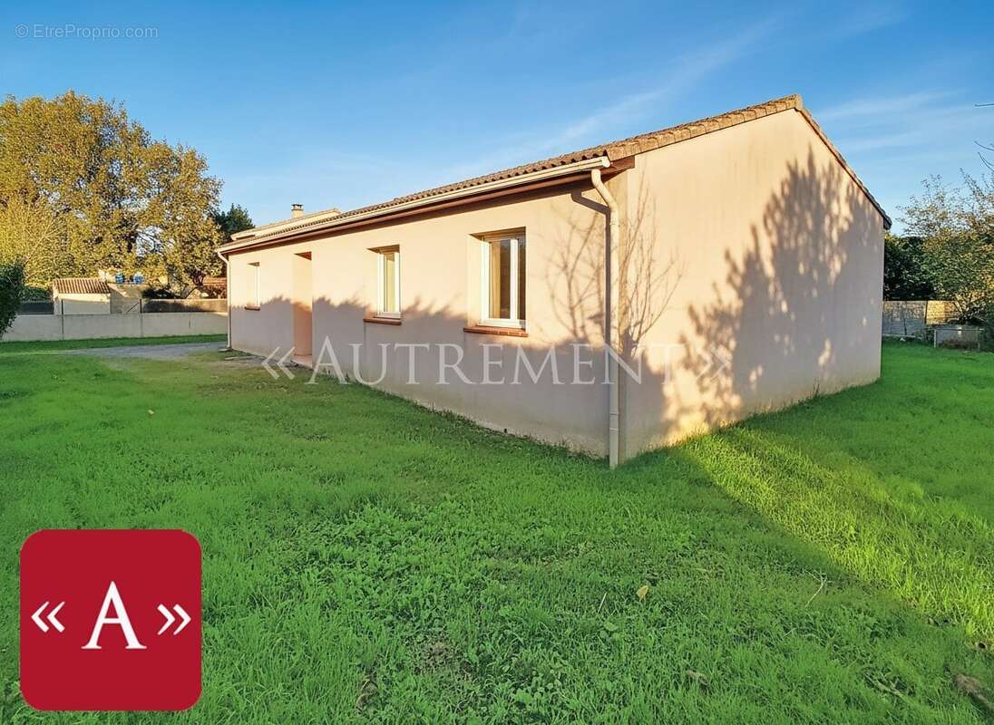 Maison à SAINT-SULPICE