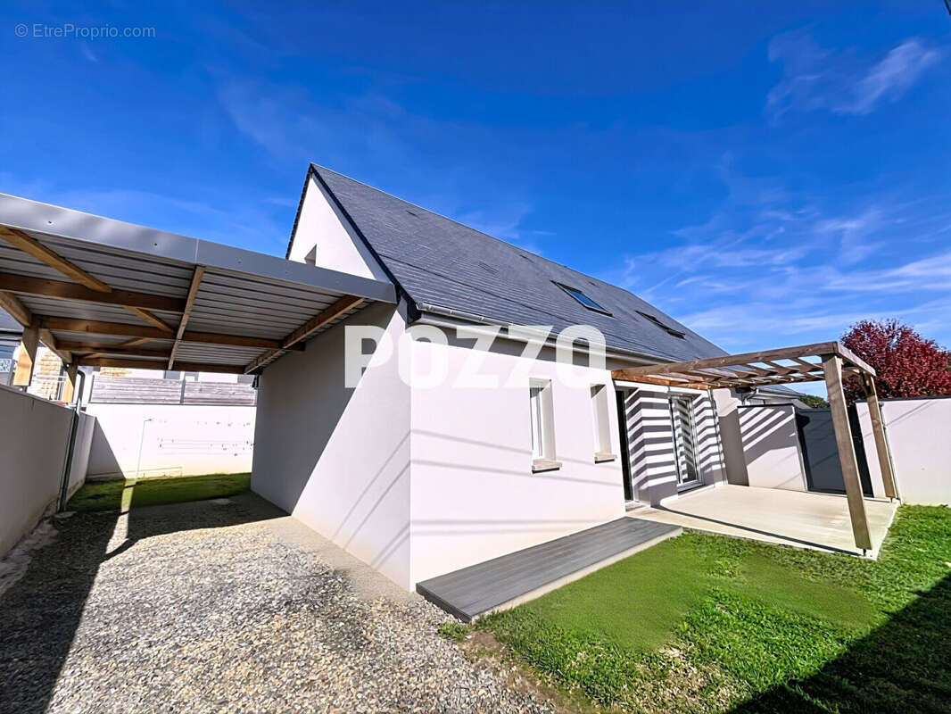 Maison à DONVILLE-LES-BAINS