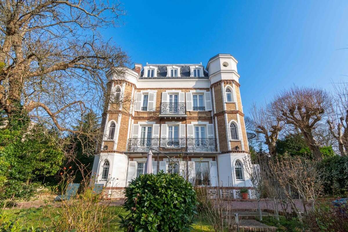 Maison à MONTMORENCY