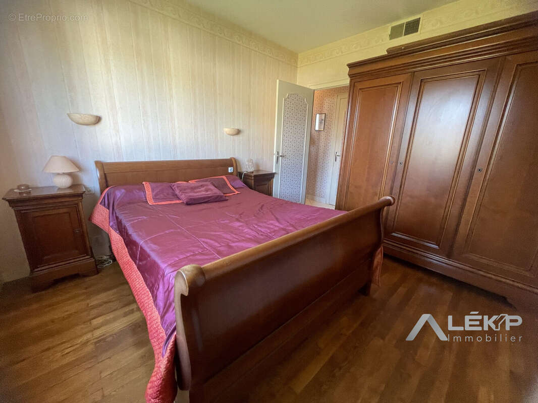 Maison à LES HERBIERS