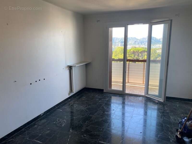 Appartement à MARSEILLE-10E