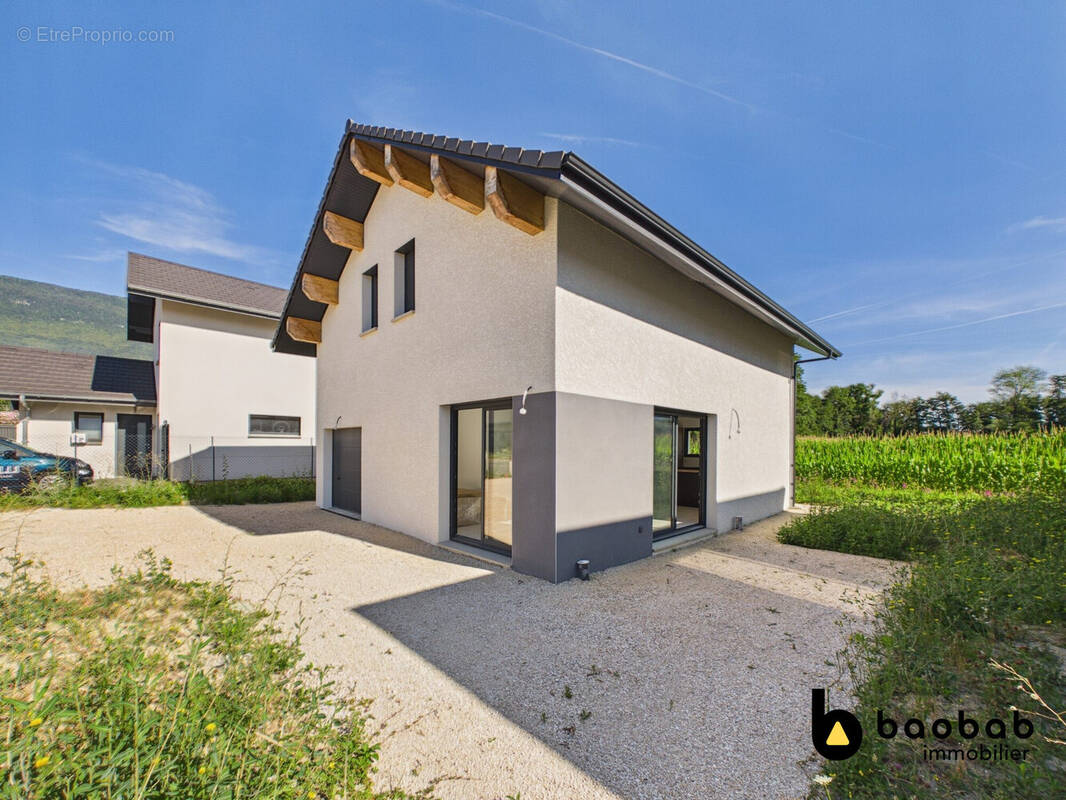 Maison à VOGLANS