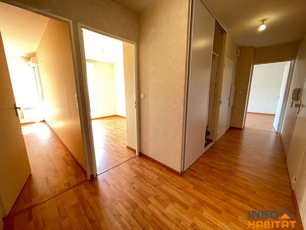 Appartement à LA CHAPELLE-DES-FOUGERETZ