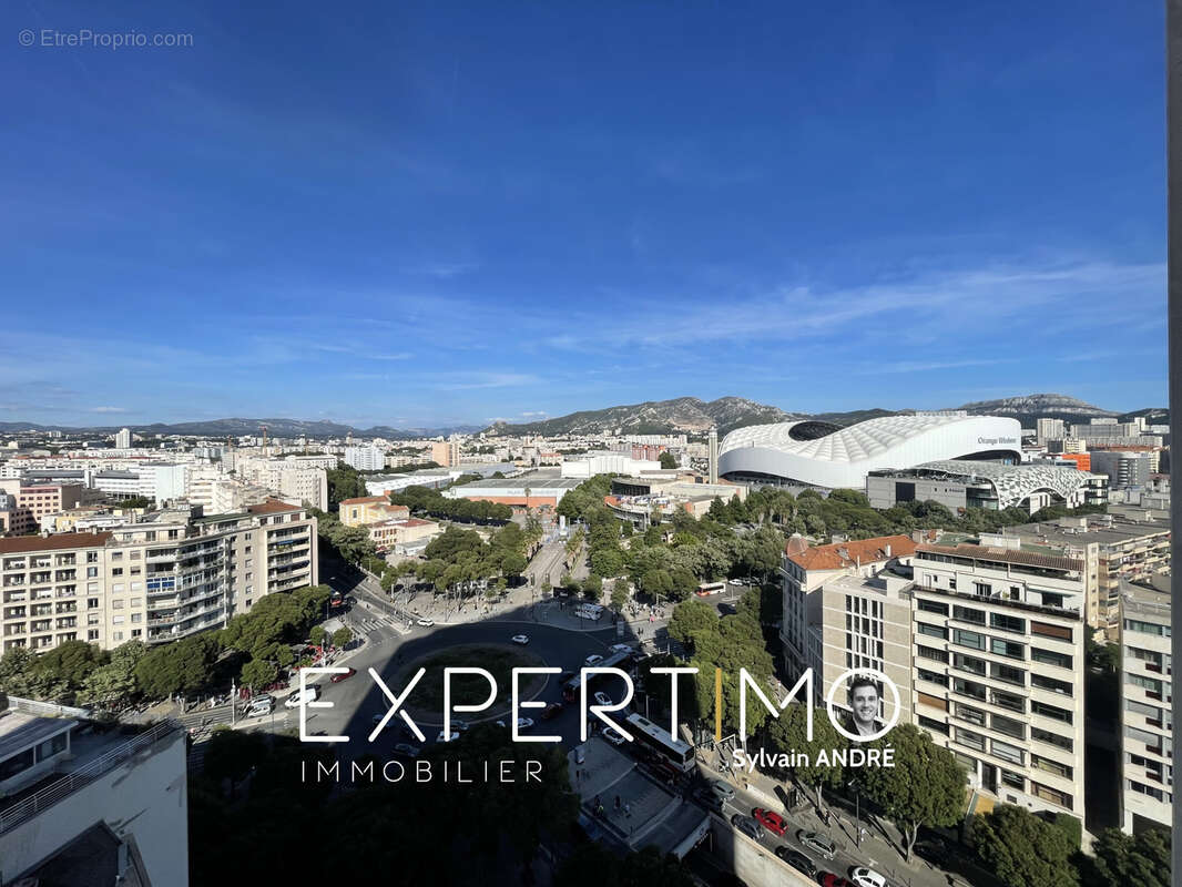 Appartement à MARSEILLE-8E