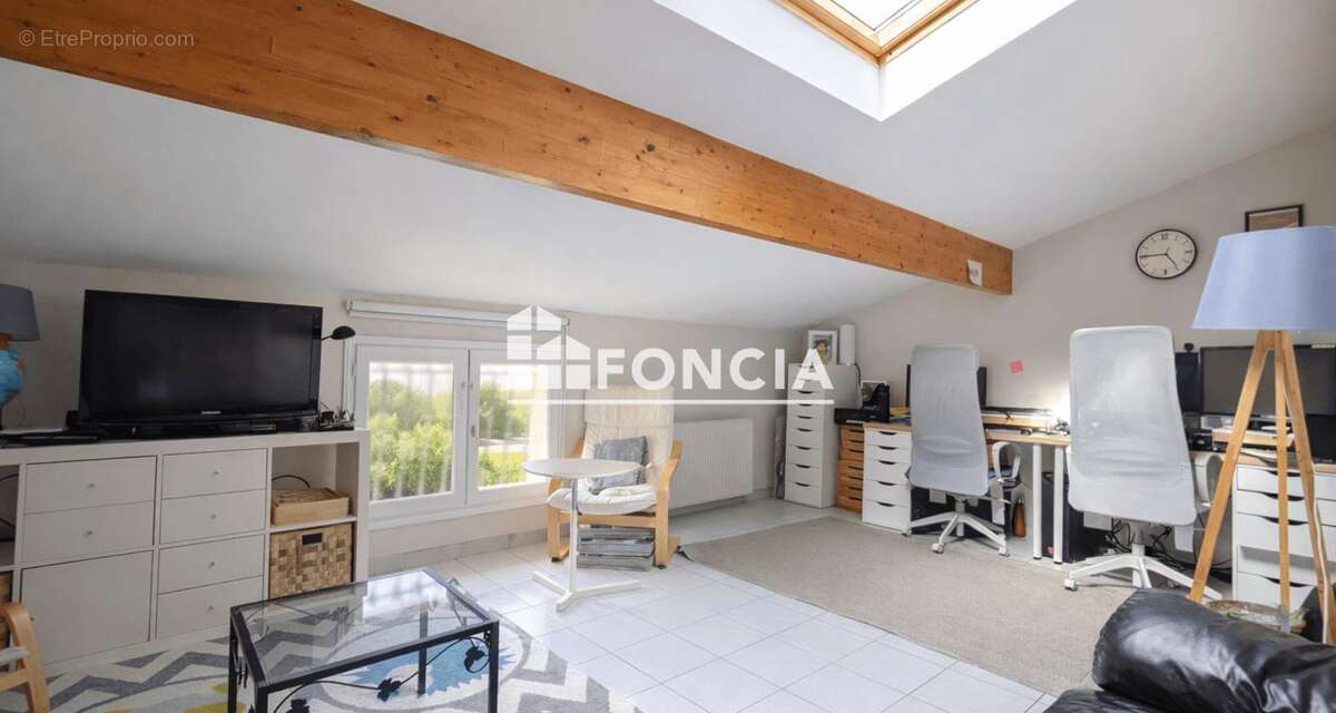 Maison à CASTELGINEST