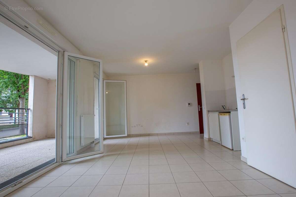 Photo 4 - Appartement à ELANCOURT