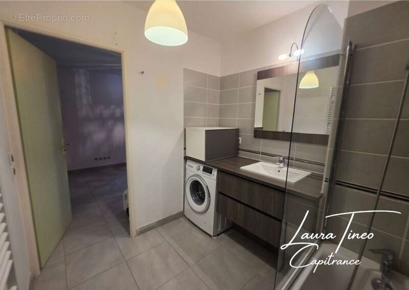 Appartement à LE CRES