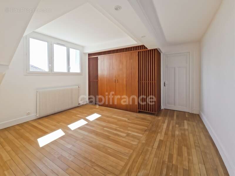 Maison de ville à vendre avec jardin et parking - photo 18