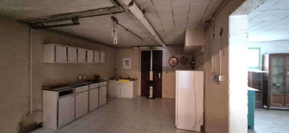 Appartement à GENAY