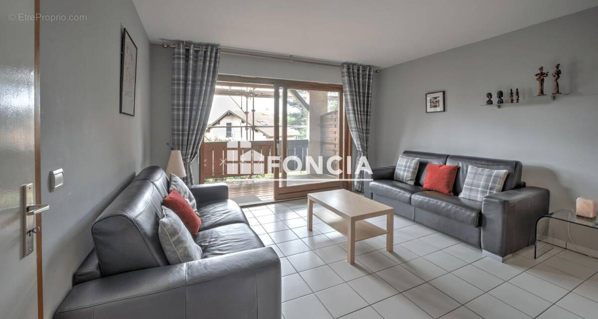 Appartement à PREVESSIN-MOENS