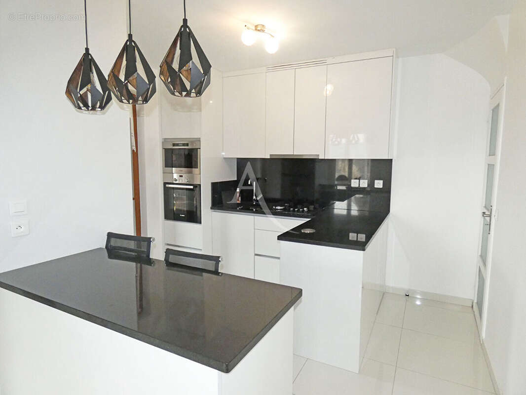 Maison à NEUILLY-SUR-MARNE