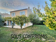 Maison à PEYROLLES-EN-PROVENCE