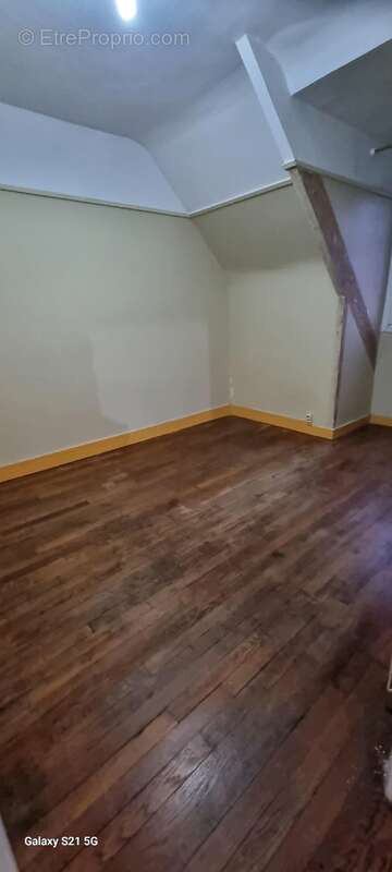 Appartement à MANTES-LA-JOLIE